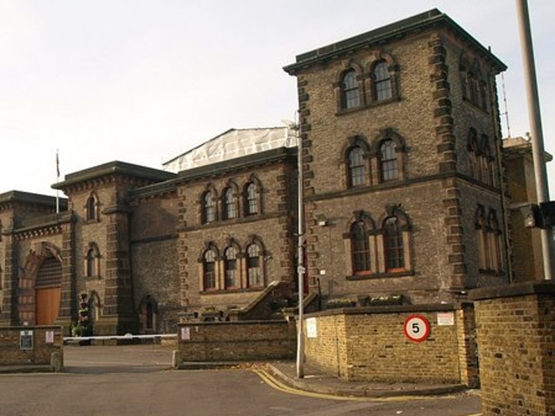 wandsworth_prison_-_geograph.org.uk_-_1030498_(1).jpg
