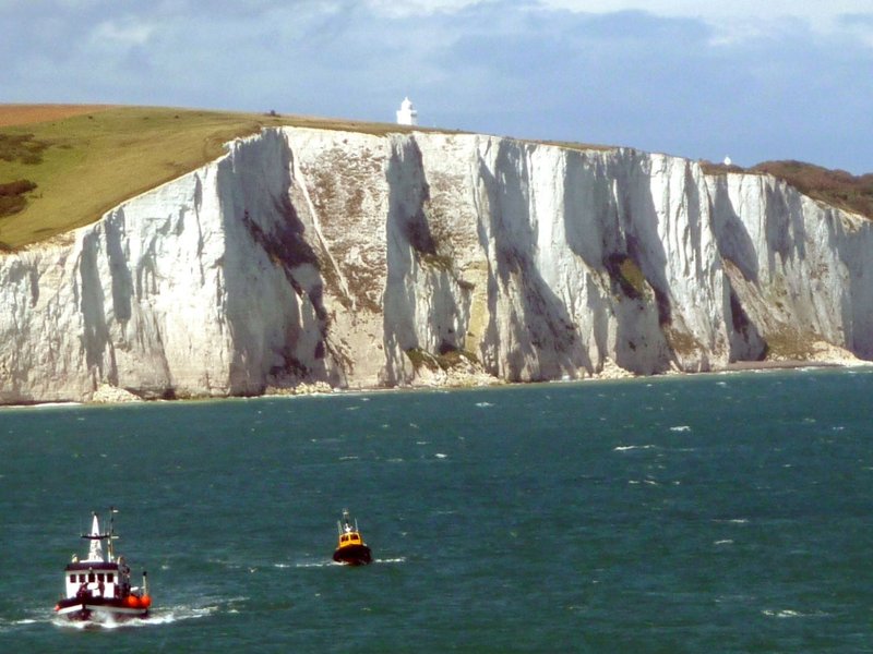 white_cliffs_of_dover_02_(1).jpg