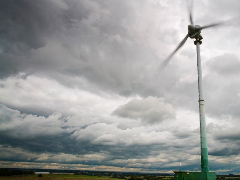 wind_turbine_atmospheric.jpg
